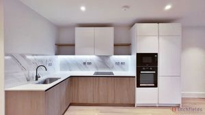 Photo 14- click for photo gallery